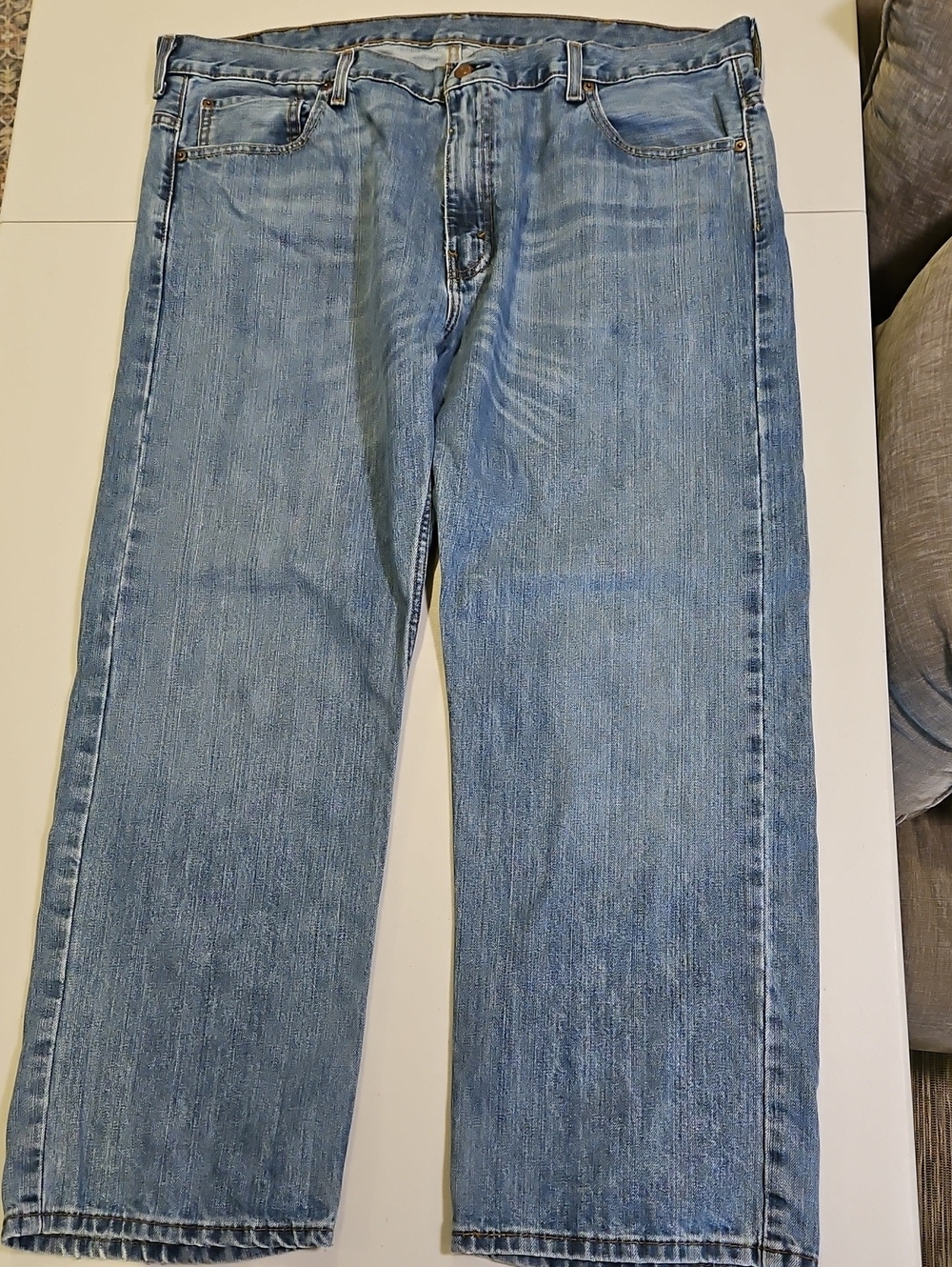 Levi's 569 Men's Straight Light Blue Denim Jeans 0282